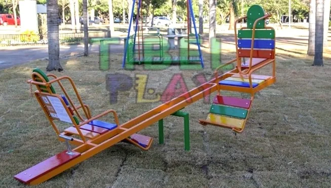 Gangorra Acessível para Cadeirante Tibel Play